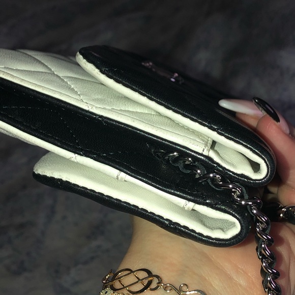 Chanel Double Flap Shoulder Bag - Picture 7 of 8